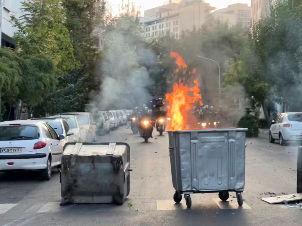 Rapperul iranian a câștigat apel împotriva condamnării la moarte legate
