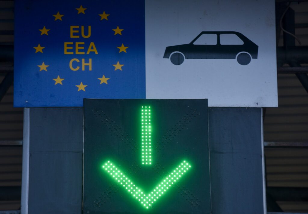 UE sprijină intrarea Croației în Schengen, respinge Bulgaria, România |