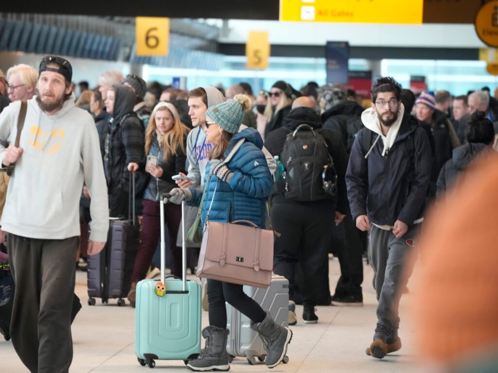 SUA investighează anulările „inacceptabile” ale furtunii Southwest Airlines | Știri
