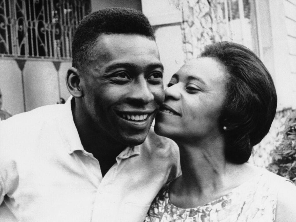 Pele a însemnat lumea pentru noi, africanii | Opinii