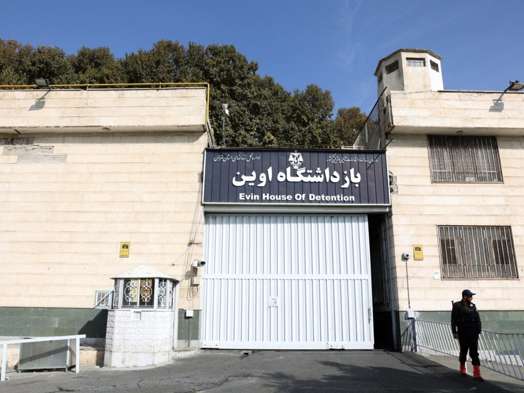 Iranul execută patru acuzați că lucrează cu informații israeliene |