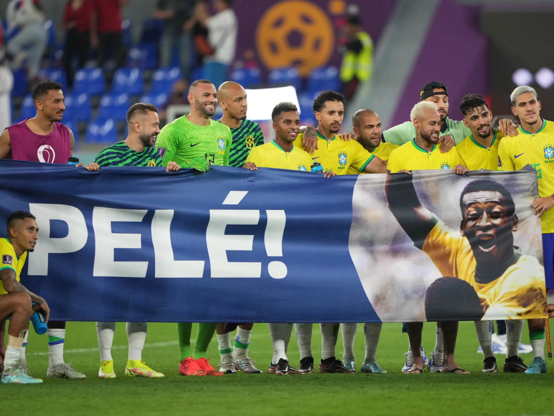 Brazilia dedică victoria la Cupa Mondială legendei bolnave a fotbalului Pele |  Cupa Mondială Qatar 2022