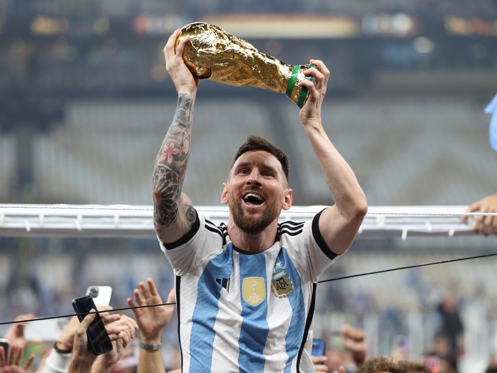 Victoria lui Lionel Messi este un triumf al geniului și