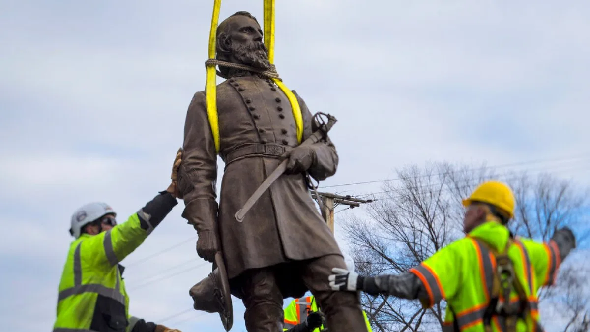 Un oraș din SUA a îndepărtat ultima statuie publică a Confederației |  Știri despre sclavie