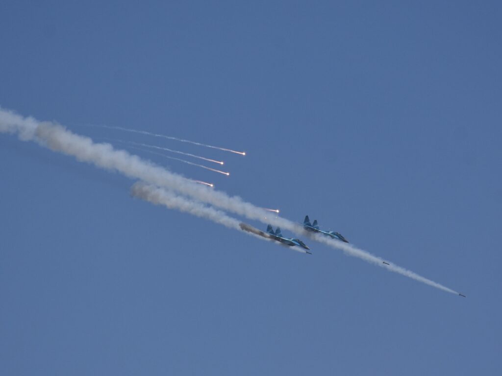 India a cerut să închidă spațiul aerian avioanelor de război