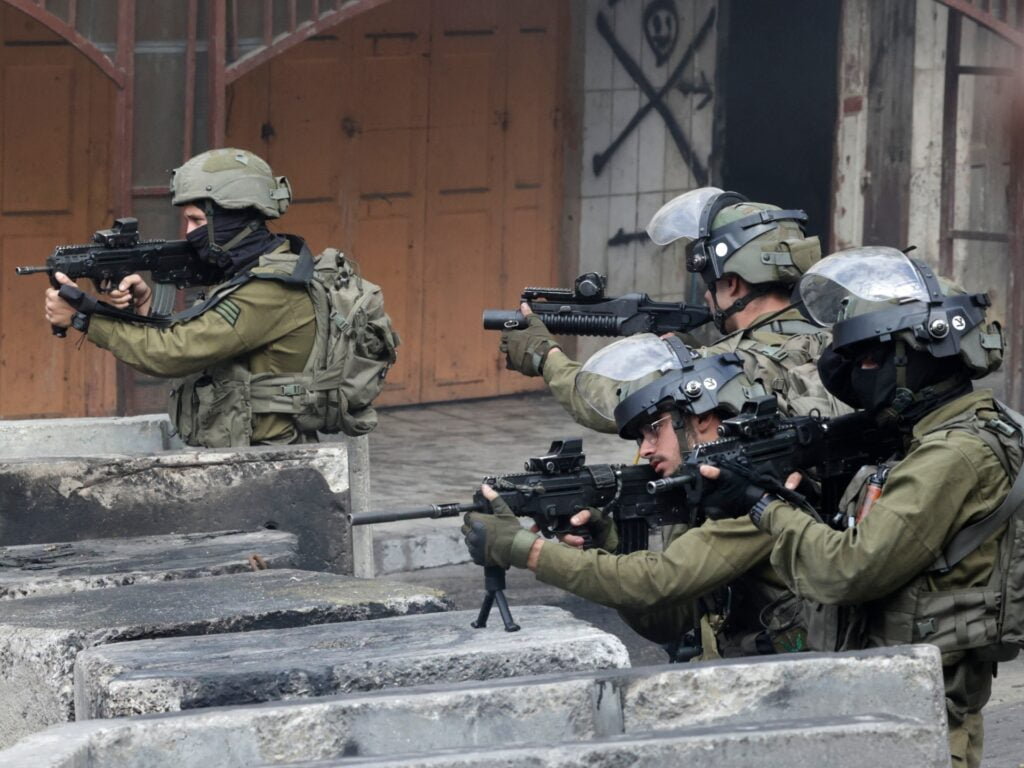 Armata israeliană ucide un băiat palestinian în Cisiordania ocupată |