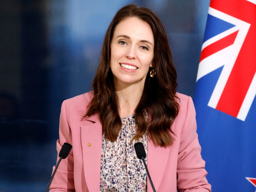Jacinda Ardern va demisiona din funcția de prim-ministru al Nouei