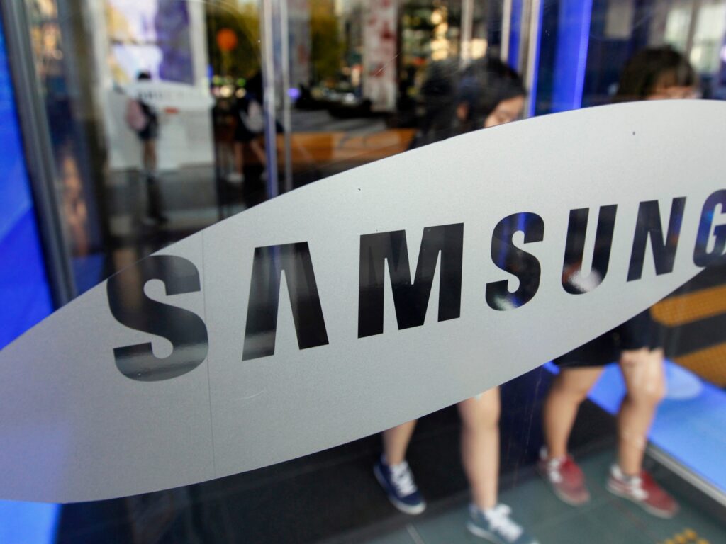 Samsung spune că se așteaptă la cel mai mic profit