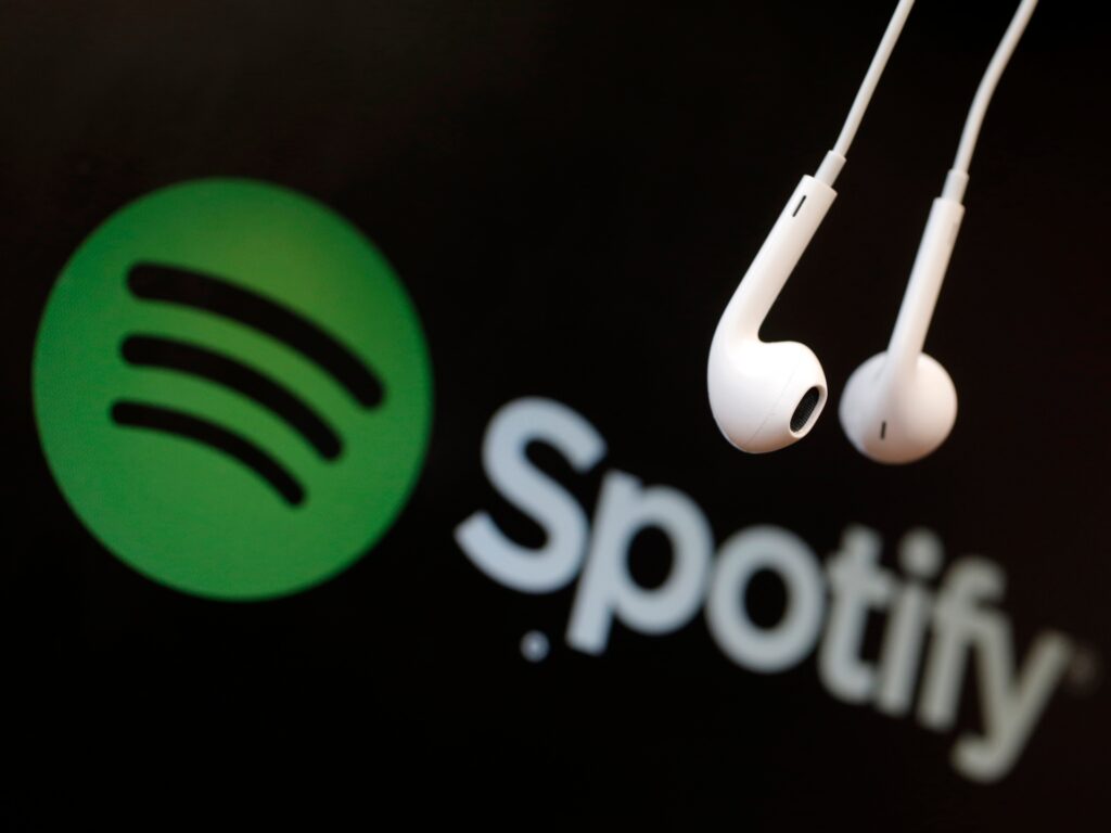Spotify va anunța disponibilizări încă din această săptămână: Bloomberg |