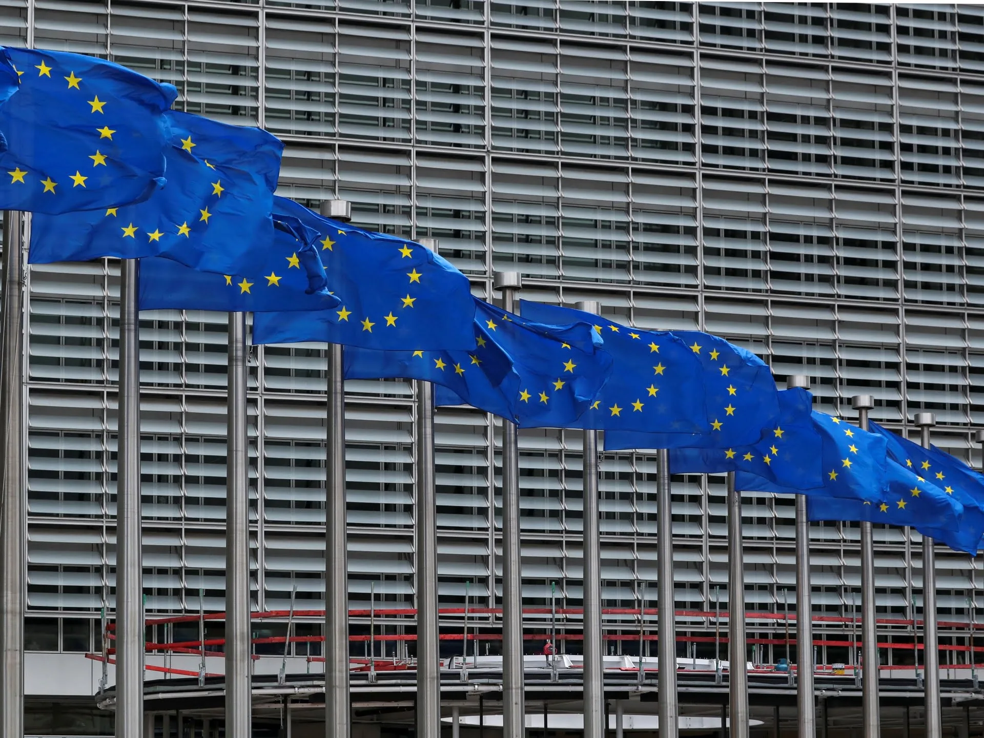 „Majoritatea” statelor UE sprijină testul COVID pentru călătorii din China |  Știri din aviație