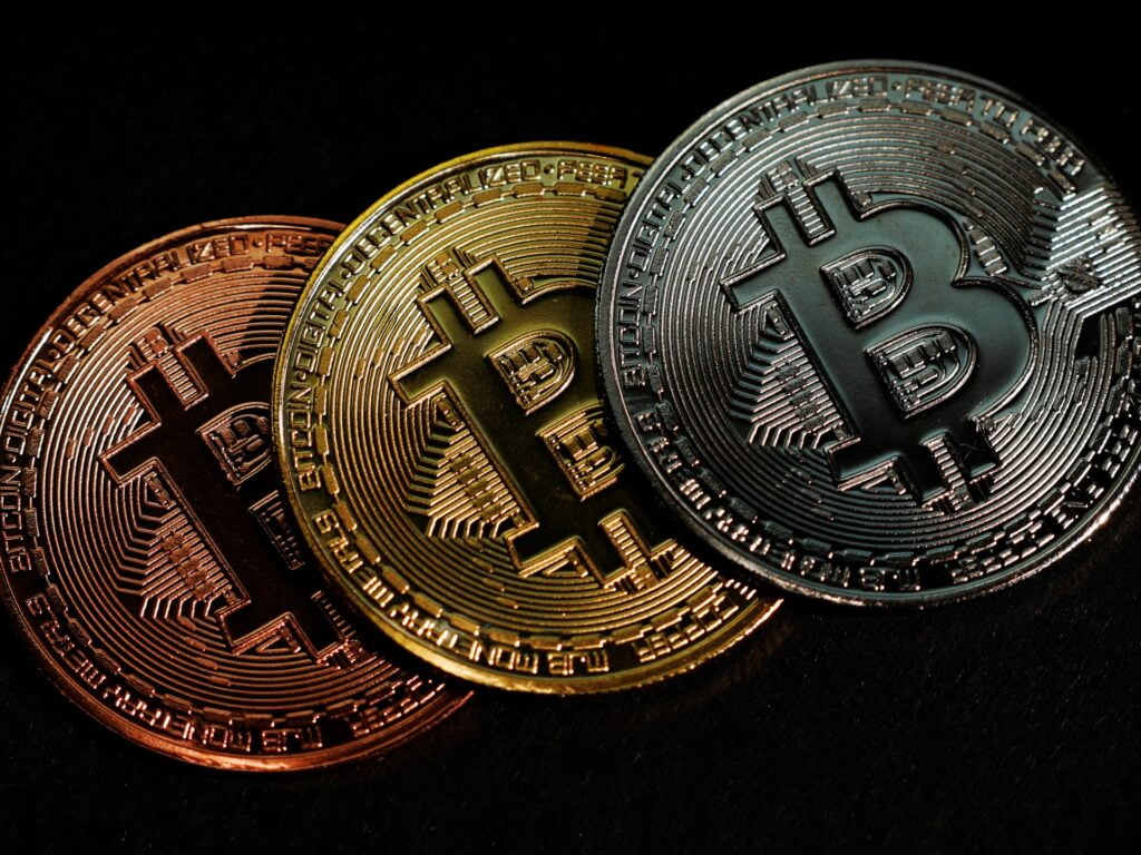 Pe măsură ce presiunea crește, Crypto Firm Genesis reduce cu
