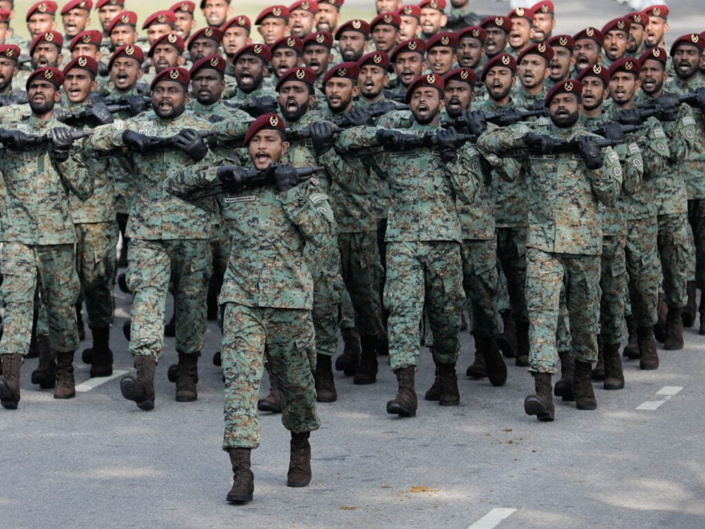 Sri Lanka va reduce armata cu o treime pentru a