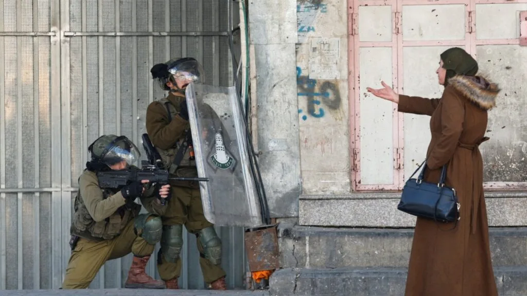 Pe măsură ce raidurile israeliene continuă, ce se va întâmpla