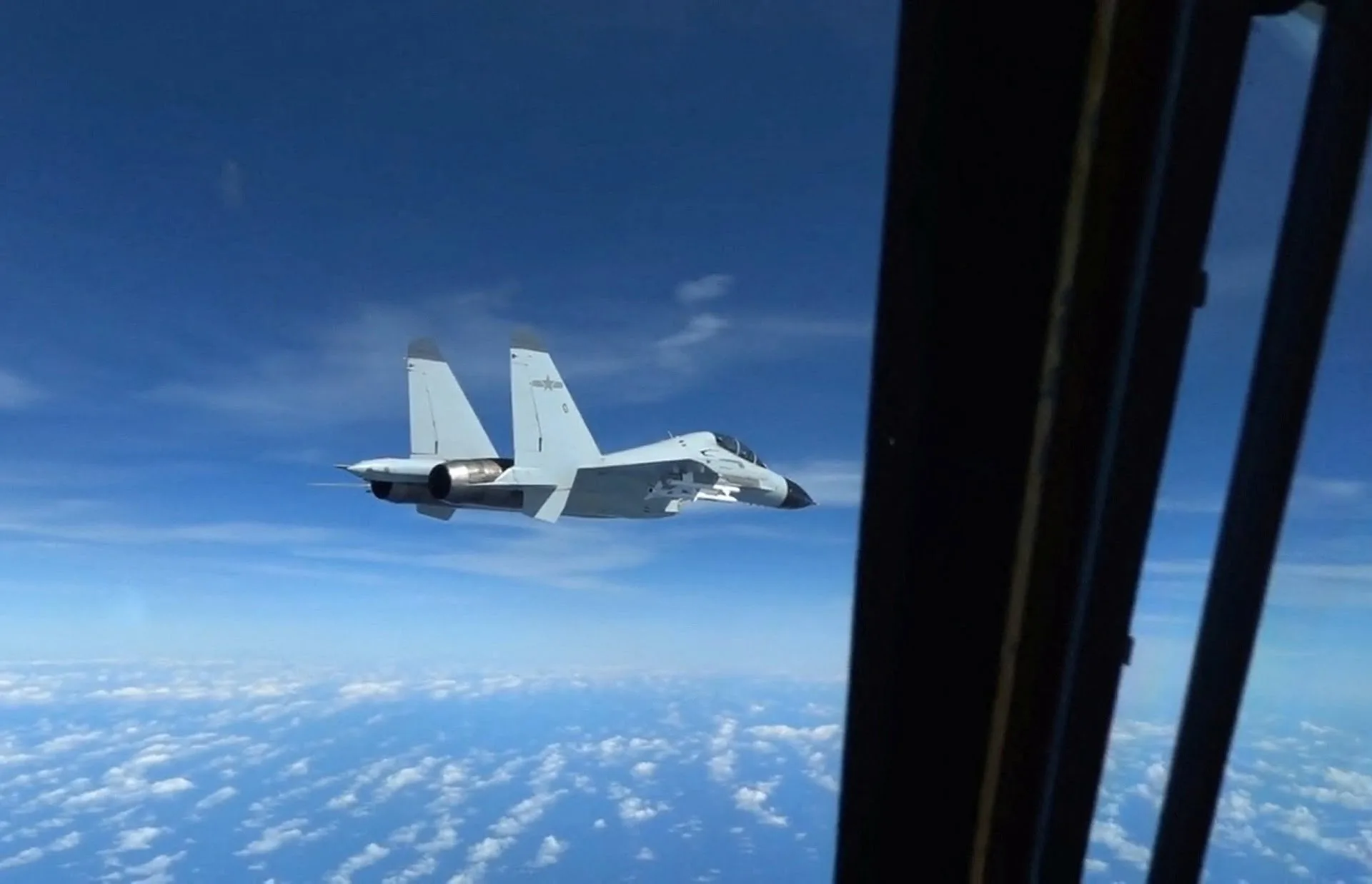China acuză SUA de „calomnie, hype” după o ciocnire aeriană |  Știrile din Marea Chinei de Sud