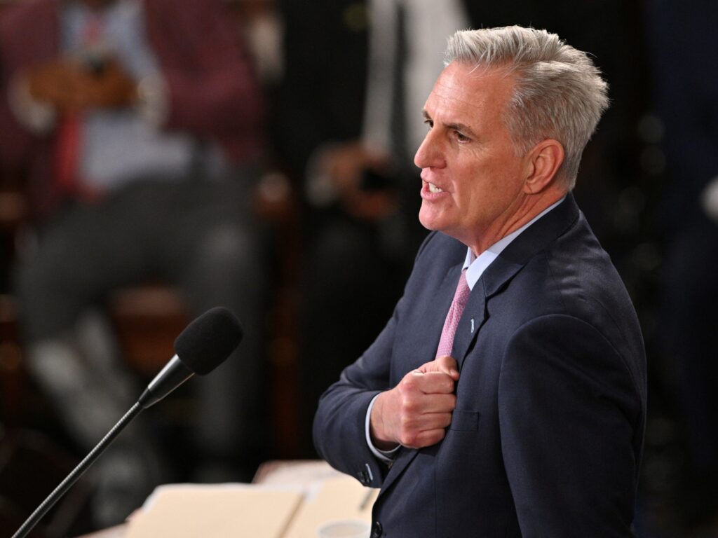 McCarthy devine Președintele Camerei SUA, dar cu putere redusă |