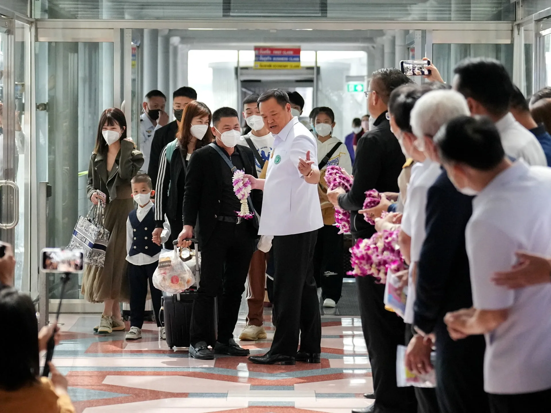 Thailanda se întoarce asupra regulii de vaccinare împotriva COVID pentru vizitatori |  Știri despre pandemia de coronavirus