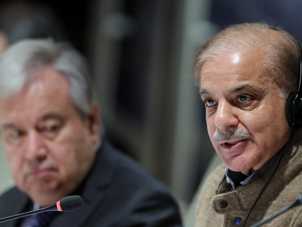 Premierul pakistanez declară „profund mișcat de compasiunea” donatorilor de la