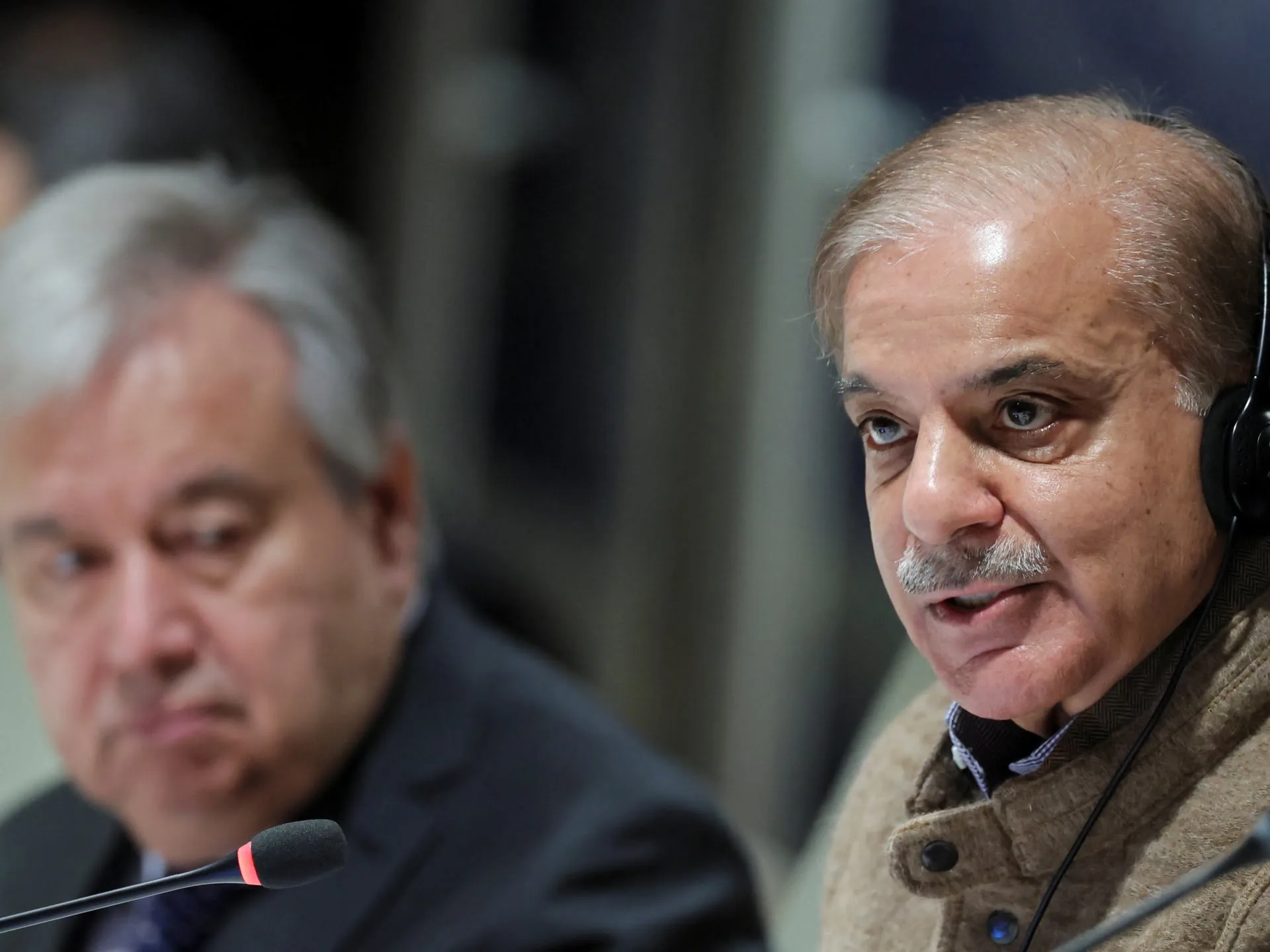 Premierul pakistanez declară „profund mișcat de compasiunea” donatorilor de la Geneva |  Știri despre inundații
