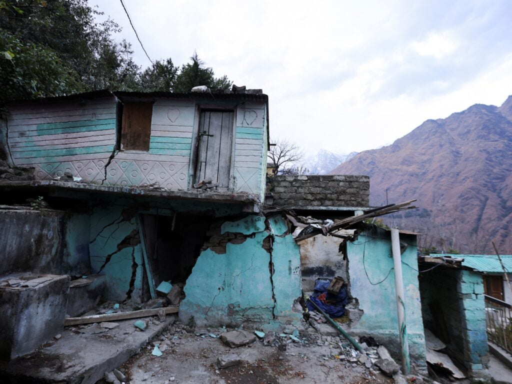 Orașul din Himalaya scufundat în centrul atenției asupra impulsului hidroelectric