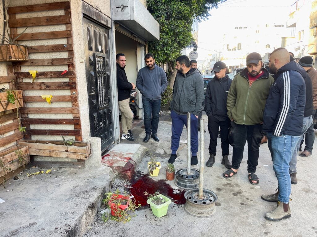 Profesor între doi palestinieni uciși de forțele israeliene la Jenin