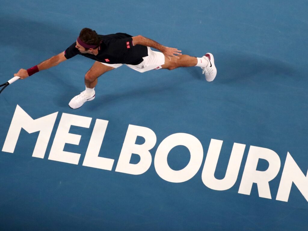 Jucătorii ar putea juca Australian Open cu COVID, spune directorul