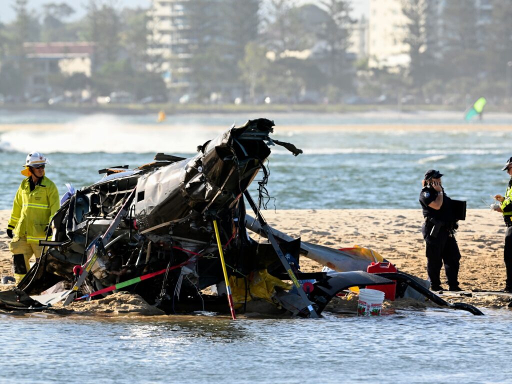 Australia: Patru morți în urma unei coliziuni de elicopter în