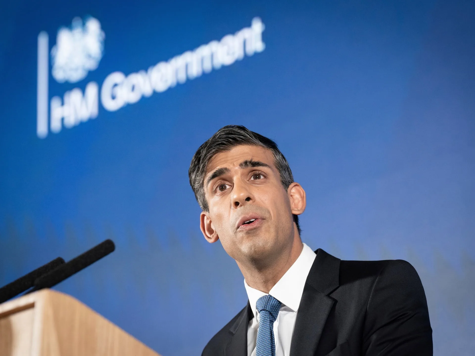 Premierul Marii Britanii se angajează să abordeze inflația și listele de așteptare ale NHS |  Știri de politică