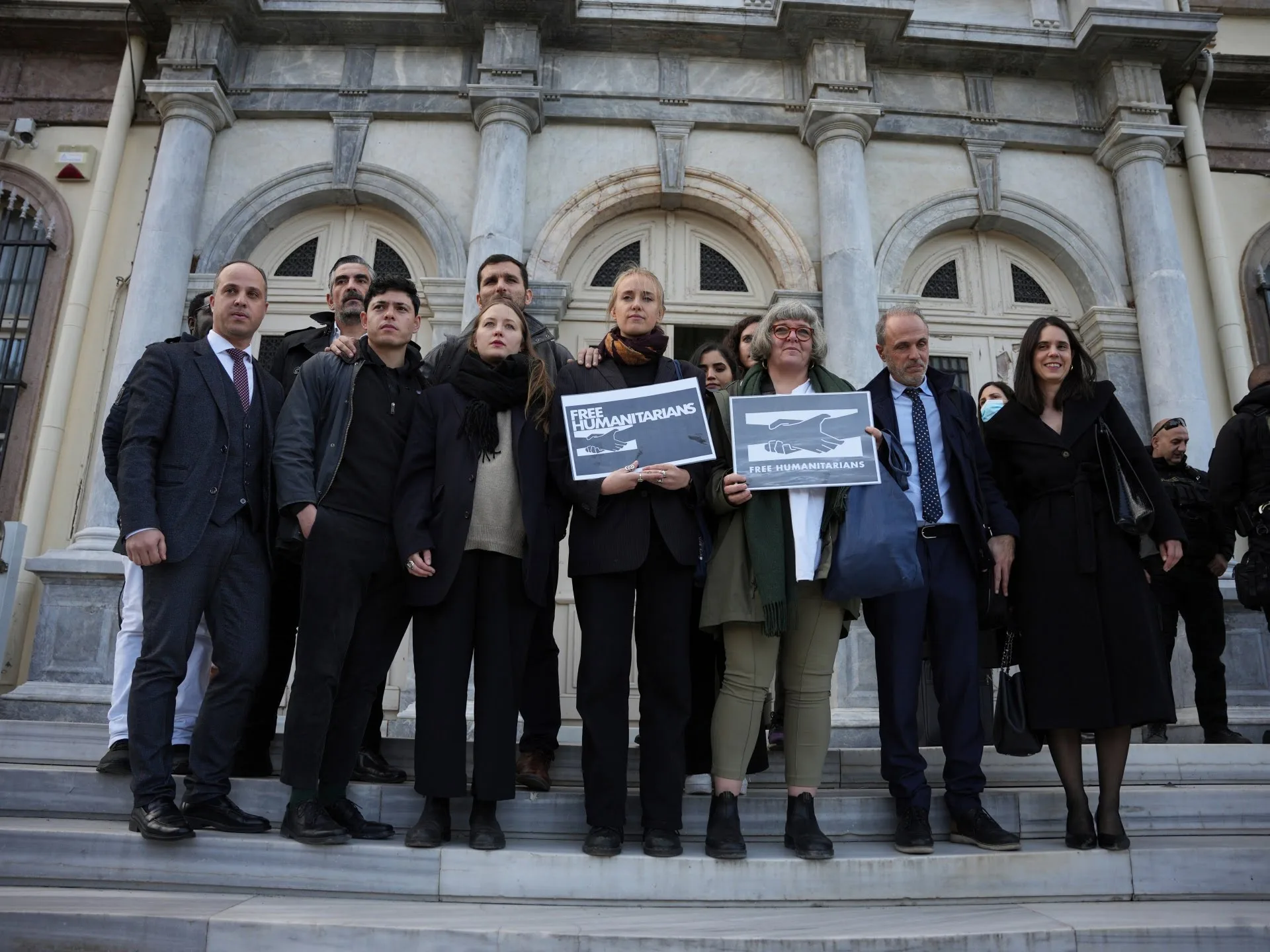 Curtea greacă respinge acuzațiile împotriva lucrătorilor umanitari |  Ştirile instanţei