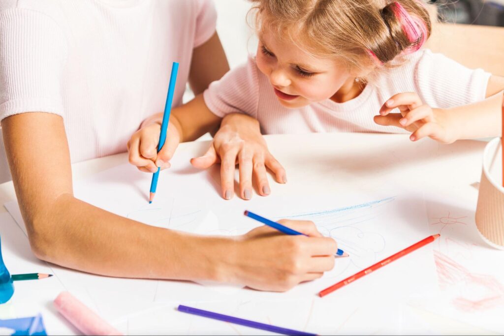 Dezvoltarea creativității la copii 5 sfaturi pentru desenele cu creioane colorate
