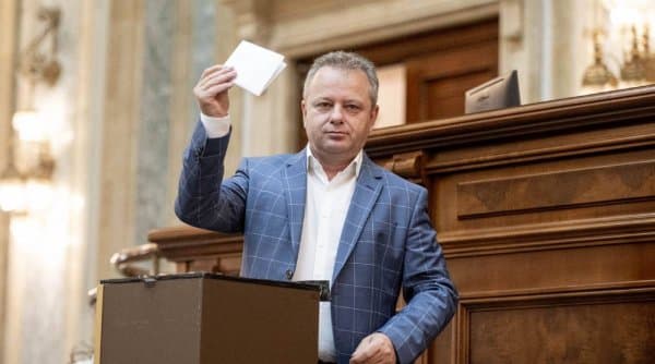 România ar putea fi luată în totalitate în stăpânire de Ion Iordache, un „sultan”, „baron de două judeţe”