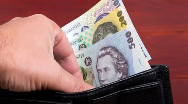 Românii vor plăti CASS mai mare începând din 2024