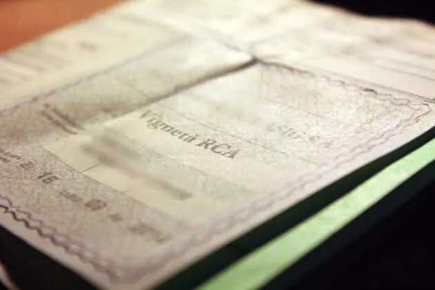 Peste 100.000 de șoferi și-au cumpărat dreptul să aleagă cine le plătește dauna pe RCA