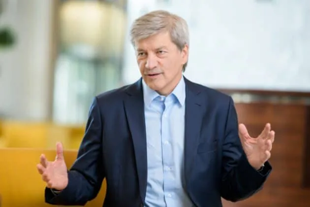 Johann Strobl, CEO Raiffeisen: Momentul vânzării subsidiarei din Rusia a scăpat de sub control