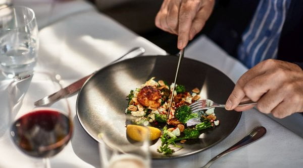 Care este alimentul care crește pofta de mâncare şi niciodată nu va topi grăsimea?