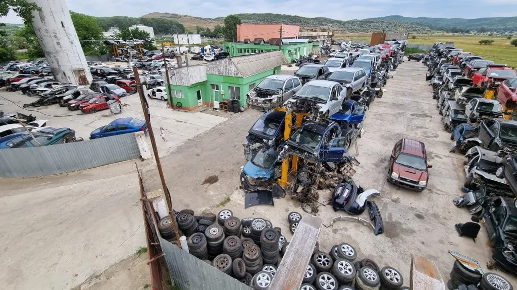 Piese Auto la Mâna a Doua: Centre de Dezmembrări de Încredere în Roman