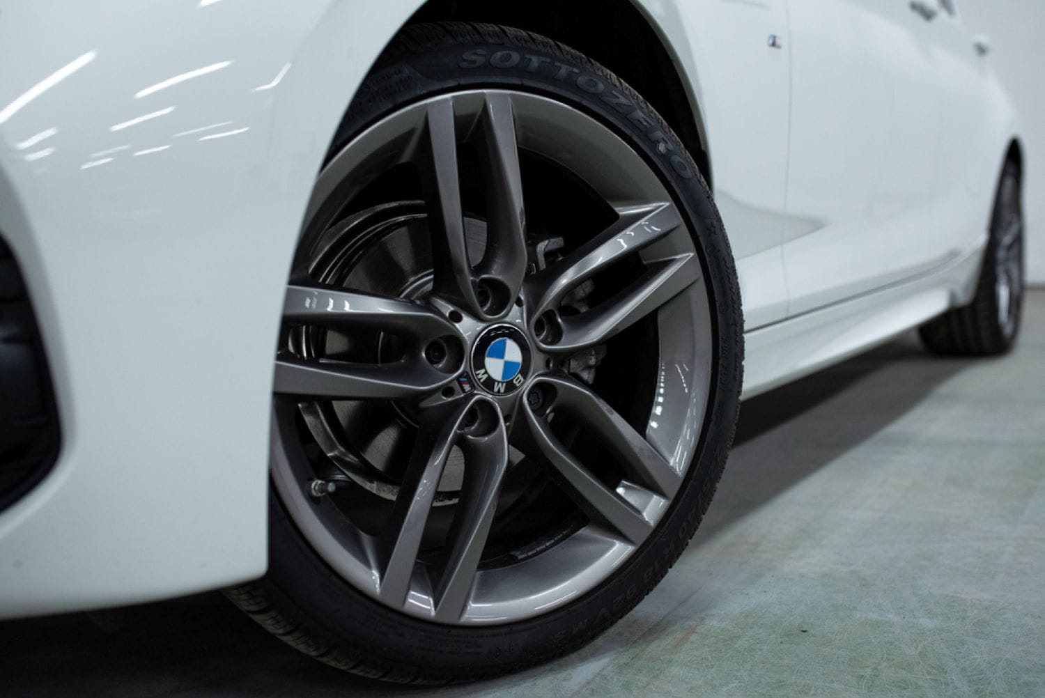 Cum să economisești la piese auto fără a compromite calitatea