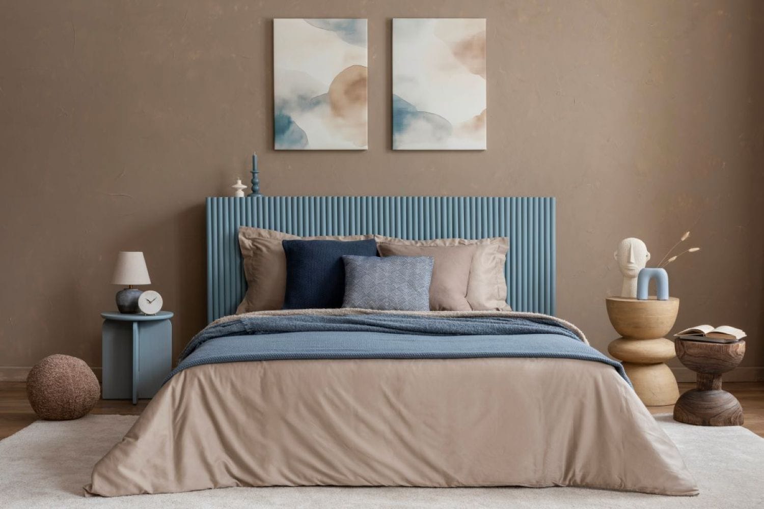 Dormitorul tău merită mai mult: alege un pat tapițat pentru un plus de confort