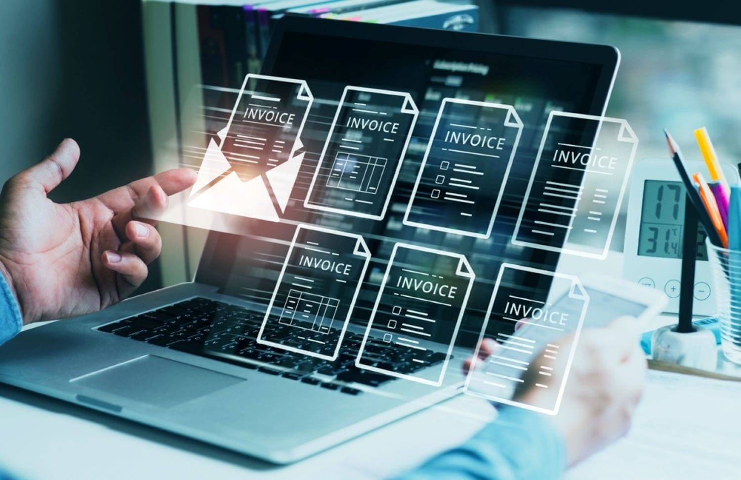 Facturarea automată pentru agențiile de design grafic: cum să îți simplifici fluxul de lucru