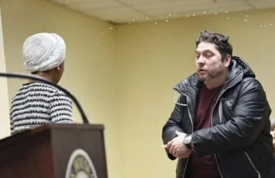 Trump acuza: Ilhan Omar, atac inscenat? Agresorul, arestat