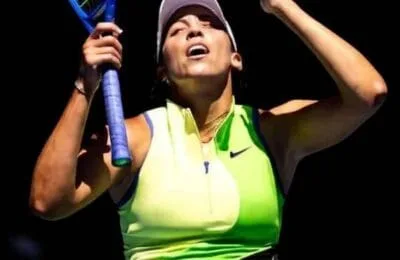 Pariu Bizar la Australian Open – Pegula Scapă de Tricoul Chiefs!