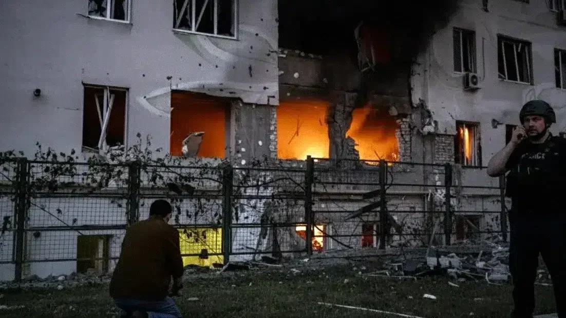 Kiev – Iarna ucide – 3000 cladiri fara caldura, 600.000 fug disperati