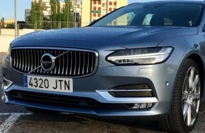 Volvo EX60, SUV-ul electric, va integra inteligența artificială Gemini