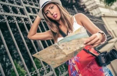 Ghid de călătorie: Recomandările unei reviste pentru un bagaj eficient
