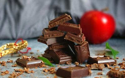 Ciocolata neagră – 45g pe săptămână, inima fericită? Studiu uimitor