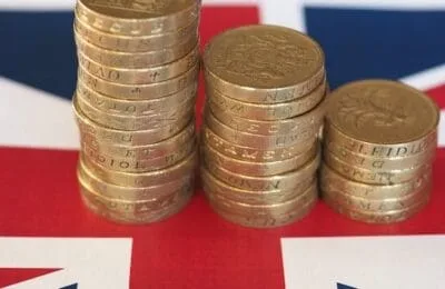 Economia britanică a crescut cu 0,3% în noiembrie, peste estimări