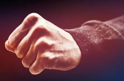 Târgu Mureș: Femeie găsită decedată după ce ar fi fost alungată din locuință