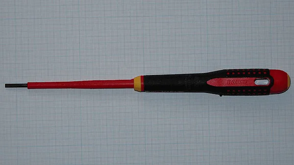 surubelnițe electrice