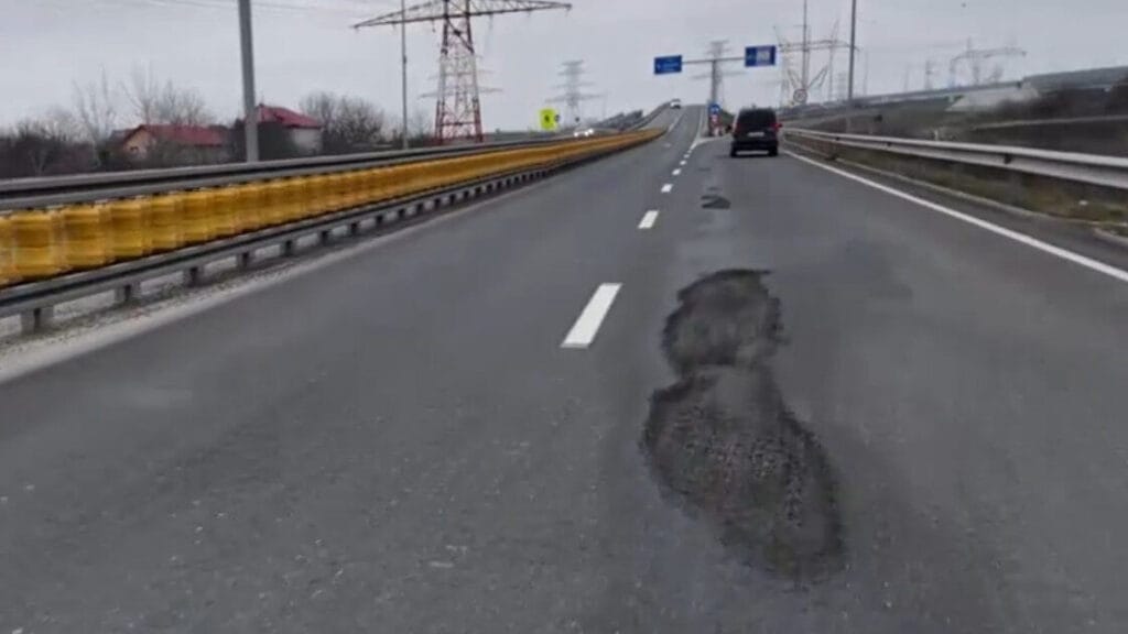 Autostrada A0