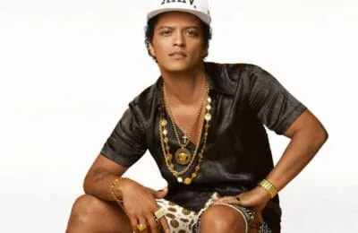 Bruno Mars – Album nou după 10 ani – 3 hituri și turneu mondial