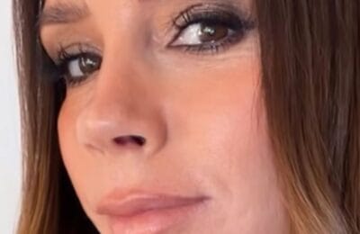 Creionul de ochi de 33£ al Victoriei Beckham – 29.000 de cliente cucerite!